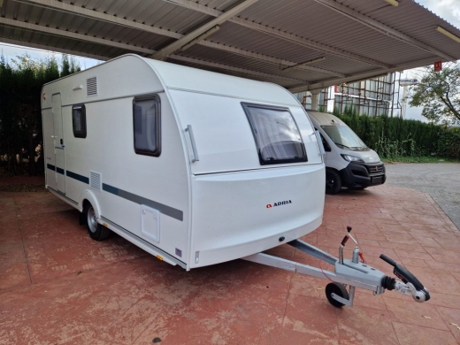 Autocaravana Adria Aviva 472 PK