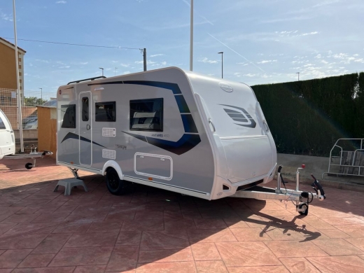 Autocaravana Caravelair Antares 450 Titanium Anniversary