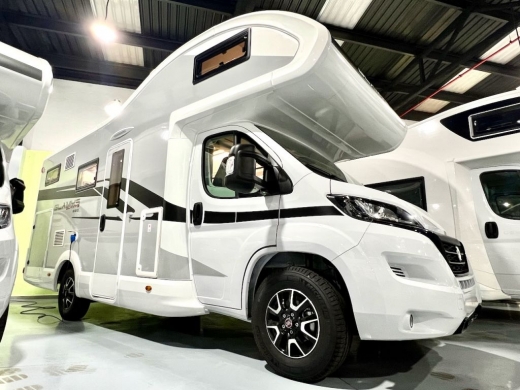 Autocaravana McLouis Glamys 320